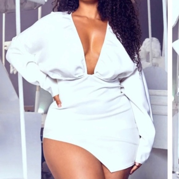 Plus White Pleated Balloon Sleeve 